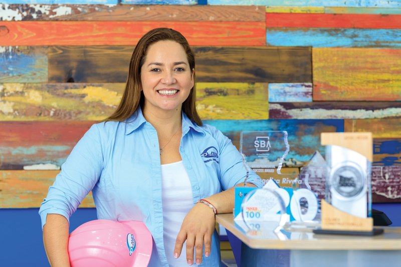 ./Angela_Rivera_1786210370346